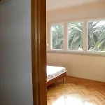 In With Sea View, Balcony, Air Conditioning, Wi-fi *