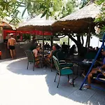شقة In With Sea View, Balcony, Air Conditioning, Wi-fi Duće