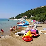 In With Sea View, Balcony, Air Conditioning, Wi-fi Duće